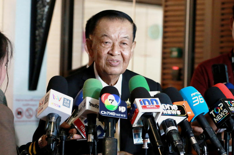 Вторая сессия по внесению поправок в устав срывается