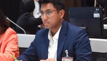 Депутата парламента от "Изнасилования" заставили ждать