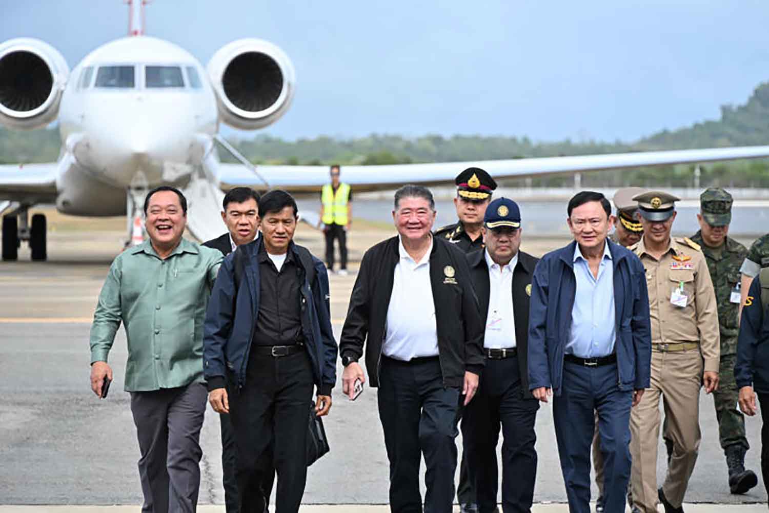 Заместитель премьер-министра поддерживает Таксина в решении проблемы Юга