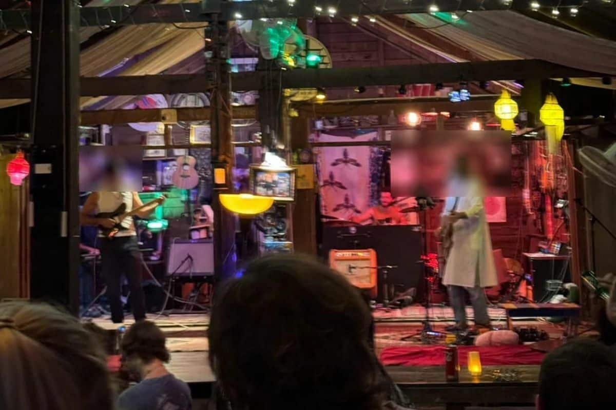 Иностранные музыканты и владелец бара депортированы после иммиграционного рейда в Пай