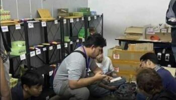 Полиция изъяла 3000 нелегальных электронных сигарет возле Бангкокского университета