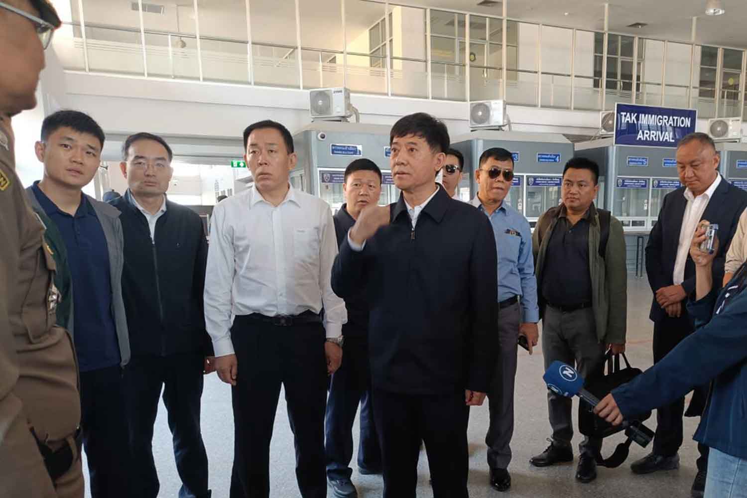 Помощник министра иностранных дел Китая может принять жертв китайских мошенничеств на границе