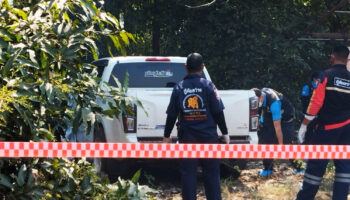 Семья из трех человек, пропавшая без вести в течение месяца, найдена мертвой в пикапе