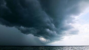 Сильные штормы обрушились на 46 провинций, включая Бангкок