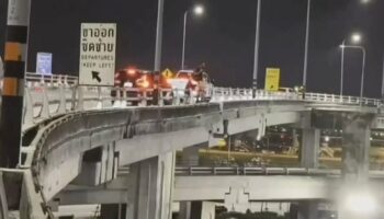 Тайская женщина пресекла попытку самоубийства британца в аэропорту Бангкока