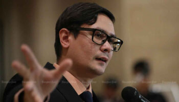 Тайский антикоррупционный орган предъявил обвинения 44 бывшим депутатам парламента в оскорблении величества