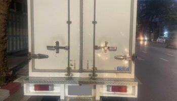 Тайский писатель серьезно пострадал после того, как его сбили на переходе по зебре