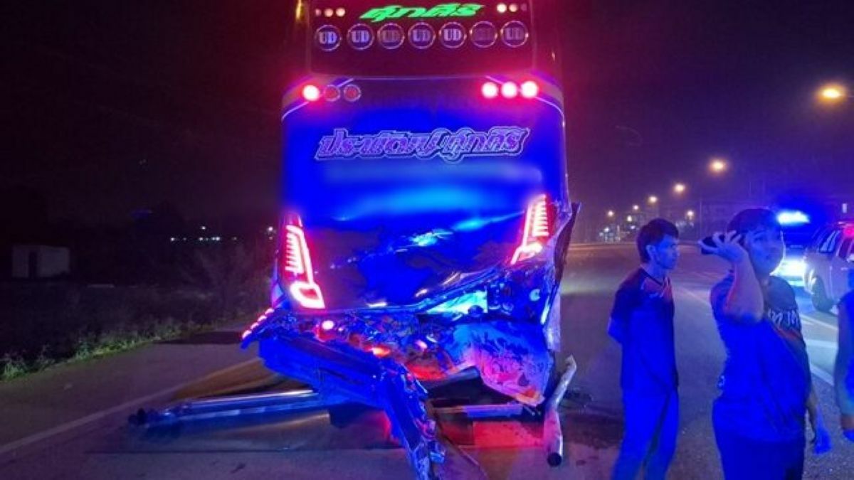 Водитель, превысивший скорость, стал причиной серьезной аварии, сообщается о незначительных травмах