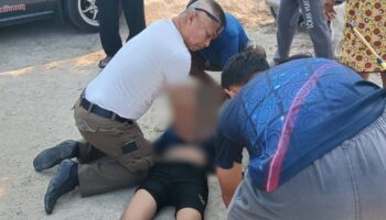 Героический офицер спасает тонущую девушку с помощью искусственного дыхания в Чонбури