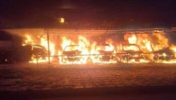 Пожар в автосалоне в Сурат-Тани причинил ущерб в размере 2 миллионов бат