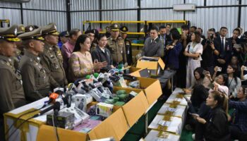 Полиция арестовала крупного поставщика вейпов в Нонтхабури