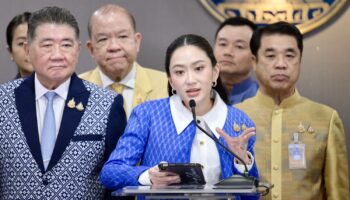 Противники законопроекта о казино усиливают протесты