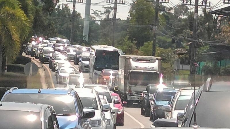 Пхукет планирует покончить с транспортным хаосом с помощью искусственного интеллекта и скоростных автомагистралей