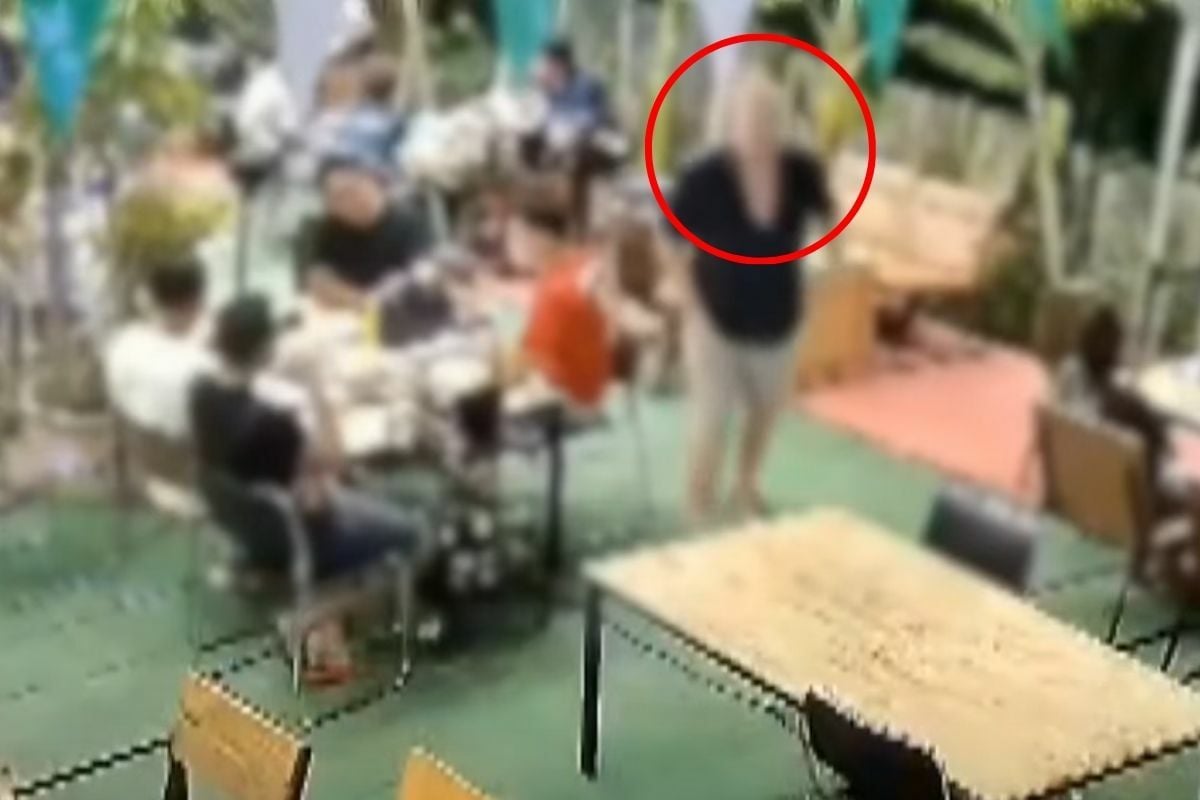 Пьяный британец якобы оскорбляет тайцев в ресторане (видео)