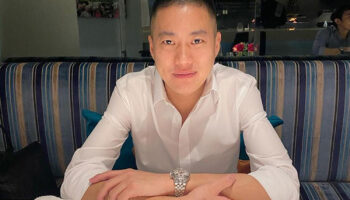 Сомнения наводит смерть полицейского, заключенного в тюрьму