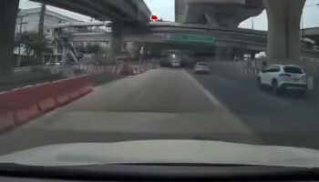 Таинственный человек, замеченный бросающим камень в дорожное движение Рамы II