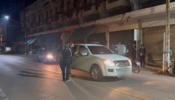 Тревожный сигнал: дремлющий тайский водитель вздрогнул от угрозы "жены" полицейского