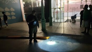 Хаос в торговом центре: суматошное безумие спровоцировало драку в Центральном Таиланде