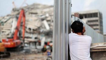 Число погибших в результате землетрясения в Таиланде достигло 17, 77 пропали без вести, монорельсовая дорога по-прежнему остановлена