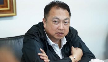 Suchart подаст в суд на депутатов парламента из-за претензий SKYY9