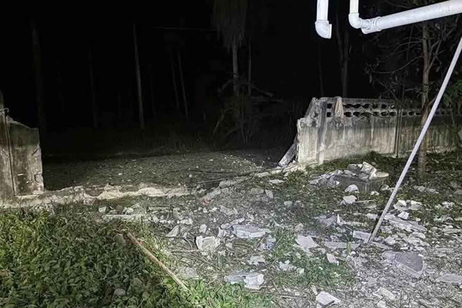 17 человек получили ранения в результате взрыва бомбы боевиками на юге Страны