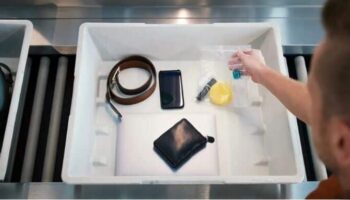 В аэропортах Таиланда вступили в силу новые правила использования жидкостей и геля