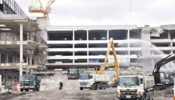 В результате обрушения башни SAO в Бангкоке число погибших достигло 62 человек.