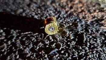 В результате перестрелки на дороге в Прачуапкирикане ранен мужчина