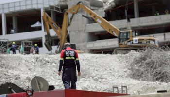 В Таиланде разыскивают руководителей компании по расследованию обрушения здания