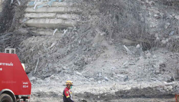 Жители Бангкока беспокоятся о безопасности зданий после землетрясения: опрос