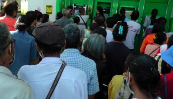 Кабинет министров обсудит третий этап раздаточного материала