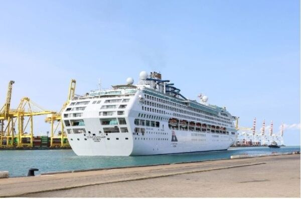 Круизный лайнер Star voyager впервые причалил к Паттайе