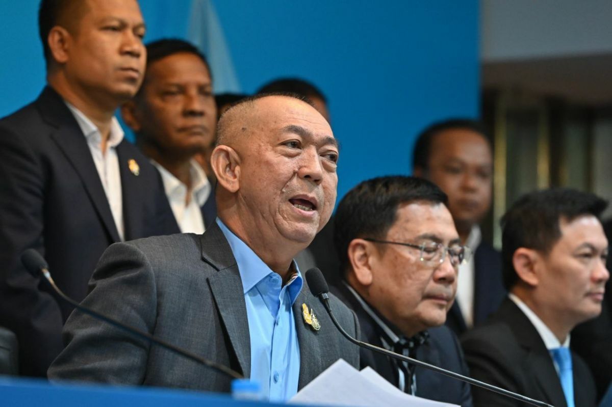 Лидер Демократической партии призывает к переменам в условиях кризиса накануне годовщины