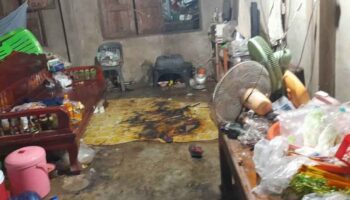 Мужчине из Уттарадита предъявлено обвинение в поджоге дома отчима после ссоры