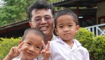 Награда учителю в карманах Канчанабури