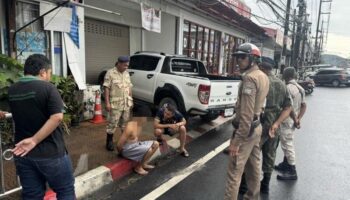 Обнаженная щека: покупатели на Пхукете шокированы видом обнаженного мужчины