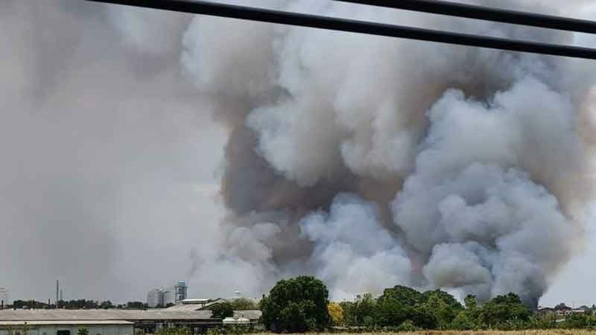 Огонь охватил пастбища Рангсита в опасной близости от газопровода