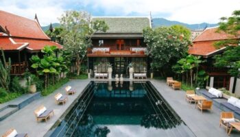 Отели Чиангмая процветают во время Сонгкрана благодаря стратегическому ценообразованию