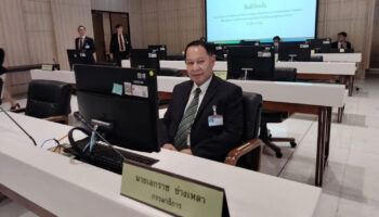 Партия Бхумджайтхай исключила из партии 400 миллионов депутатов-мошенников