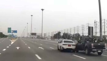 Пожилая пара пострадала, когда BMW молодого политика врезался в пикап