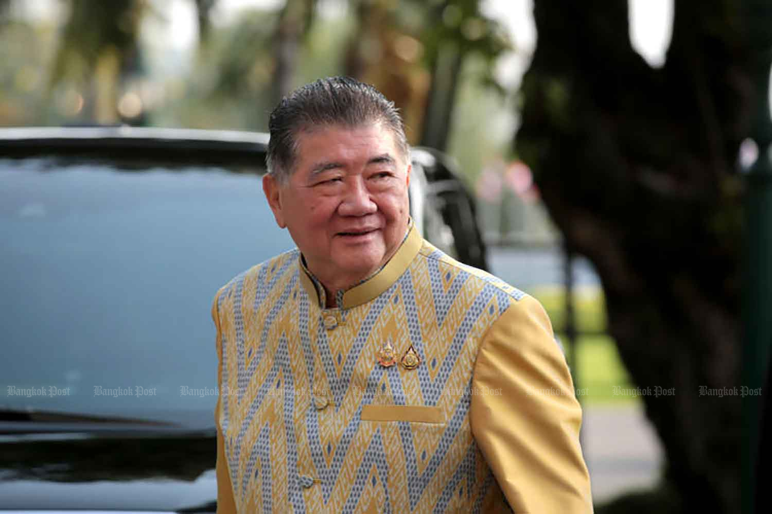 Полицейским урезали зарплату из-за кортежа мошенников