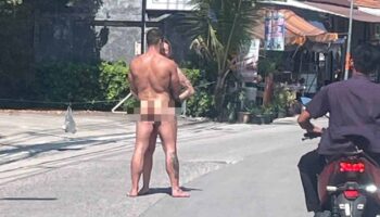 Польскую пару задержали за обнажение на острове Панган