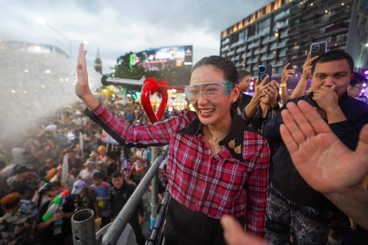 Премьер-министр Паэтонгтарн назван молодым мировым лидером 2025 года