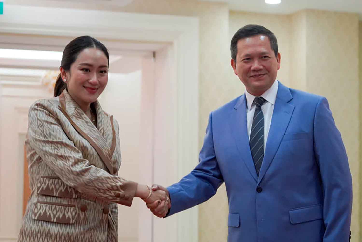 Премьер-министр Таиланда Паэтонгтарн посетит Камбоджу