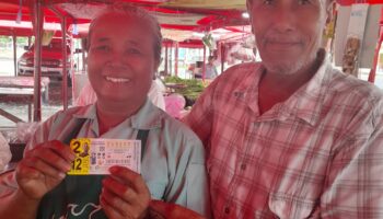 Продавец Чонбури выиграл в лотерею 12 миллионов бат