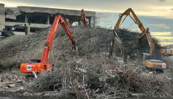 Продолжаются испытания образцов стали, взятых на месте обрушения Бангкокской башни