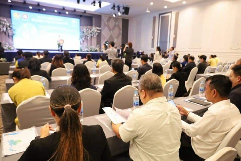 Пхукетский форум запрашивает информацию о проекте национальной политической карты