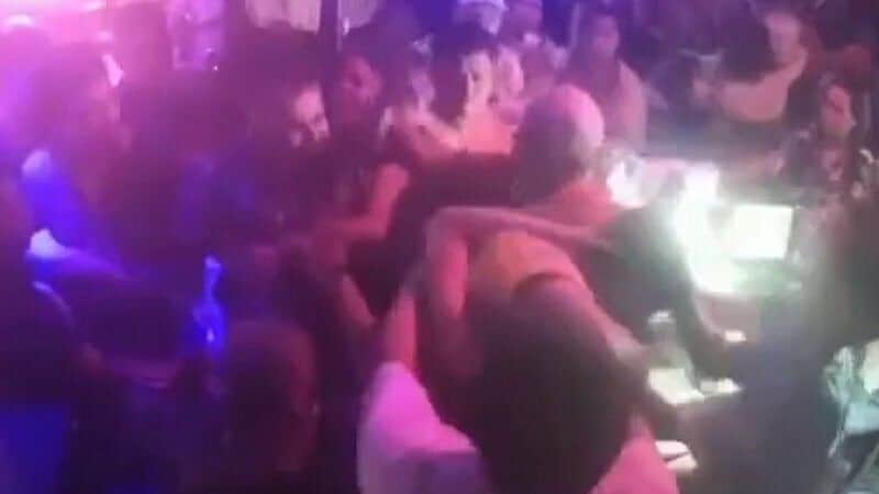 Работник бара избит недалеко от популярного места Патонг после ссоры на почве ревности