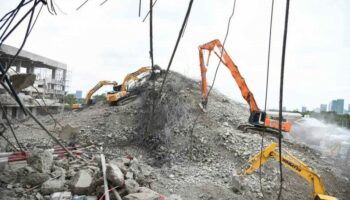 Семьи из Государственного контрольно-ревизионного управления получат компенсацию в размере 100 000 бат в связи с землетрясением