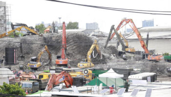 Стены шахты лифта теперь в фокусе